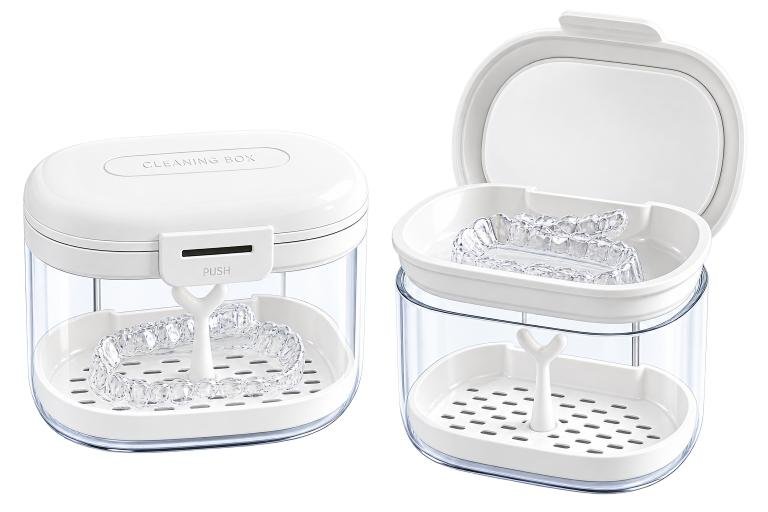 Portable Denture Cleaning Case